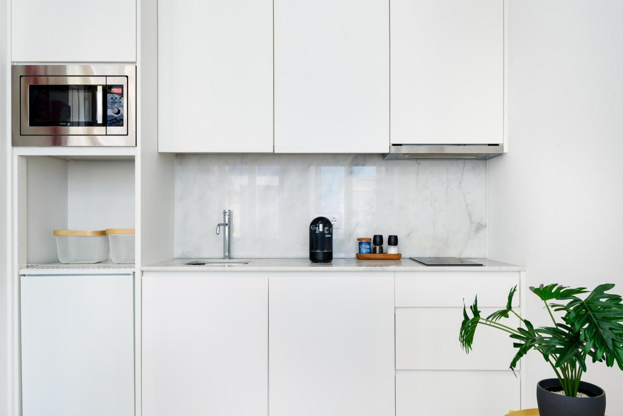 Appartamento Spacious Duplex In Porto's Downtown • A/c